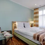 Aparthotel Katowice Lägenhet