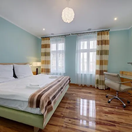 Aparthotel Katowice 3* Katovice