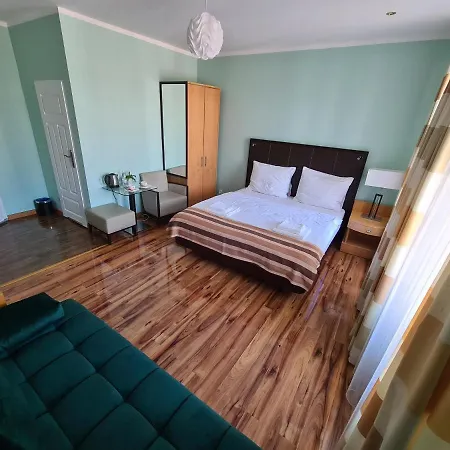 Aparthotel Katowice Katoviçe